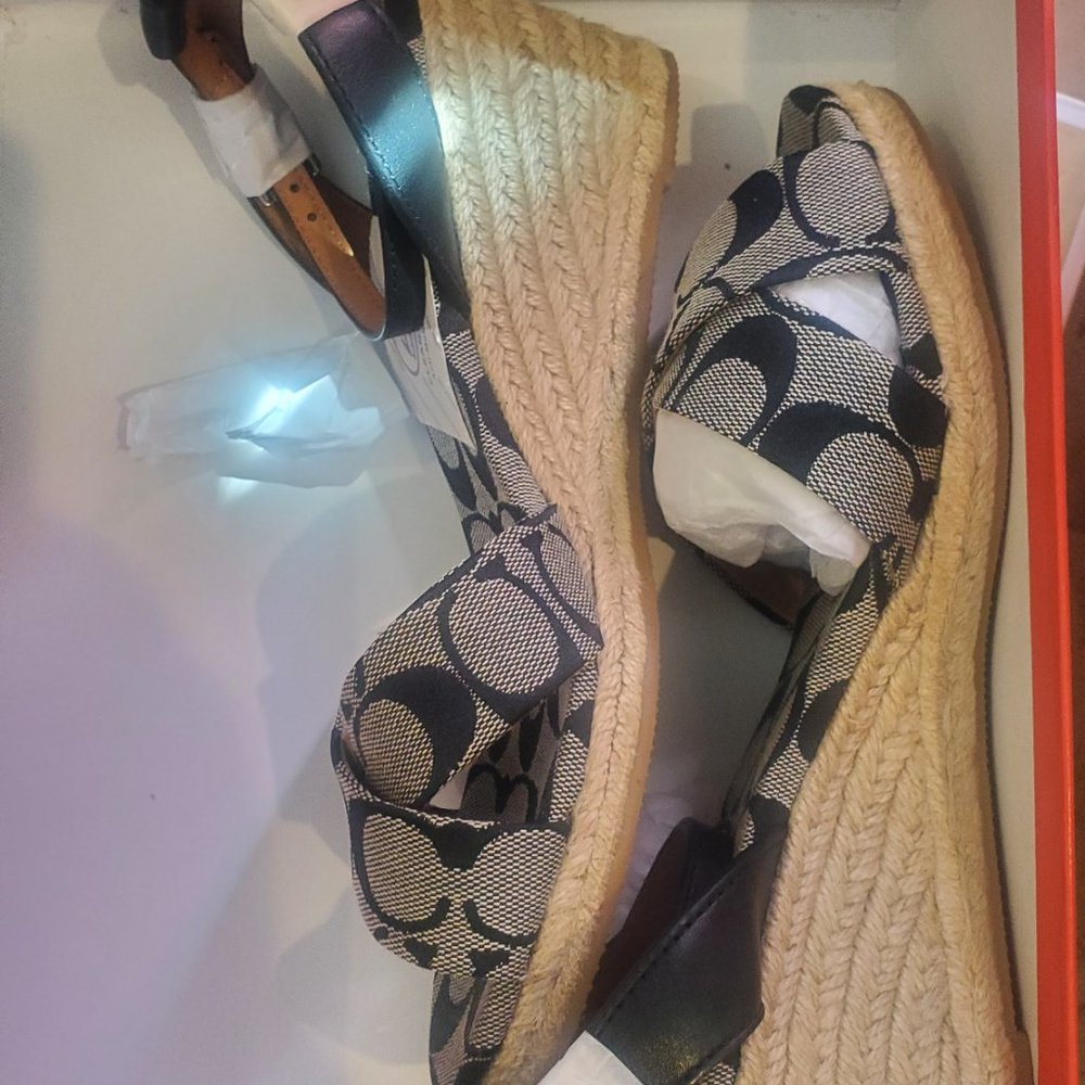 Coach  Henley Veg Leather